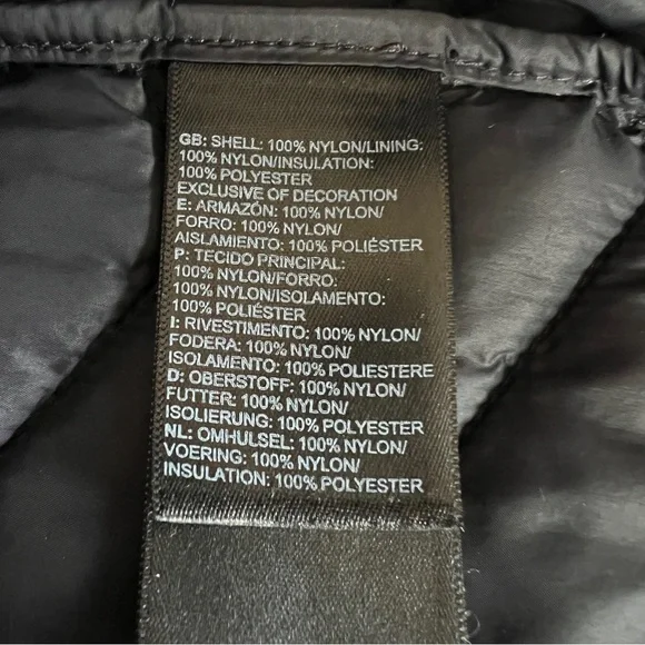 The North Face Black Quilted Insulated Women’s Jacket - Picture 4 of 6